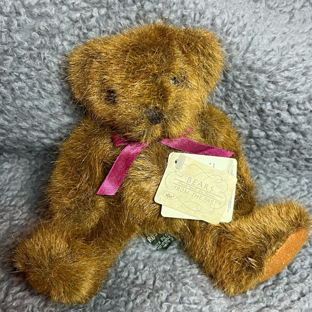 Russ Bears From The Past “Pickering” NWT Bear